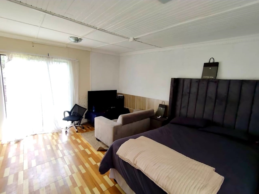 4 Bedroom Property for Sale in Gonubie Eastern Cape